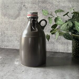 Portland 64 oz Gray Ceramic Growler Grey